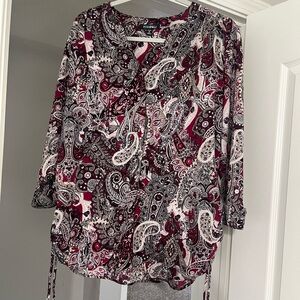 Roz & Ali Black and White 3/4 Sleeve Blouse with Tie Front